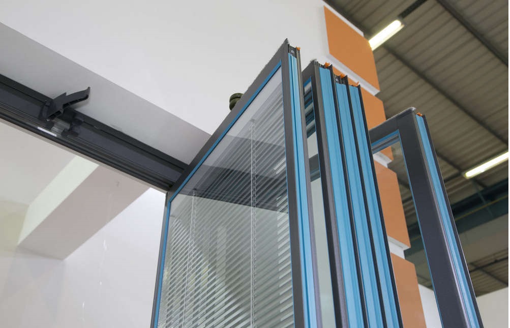 ORION – Isıcamlı Katlanır Sistem